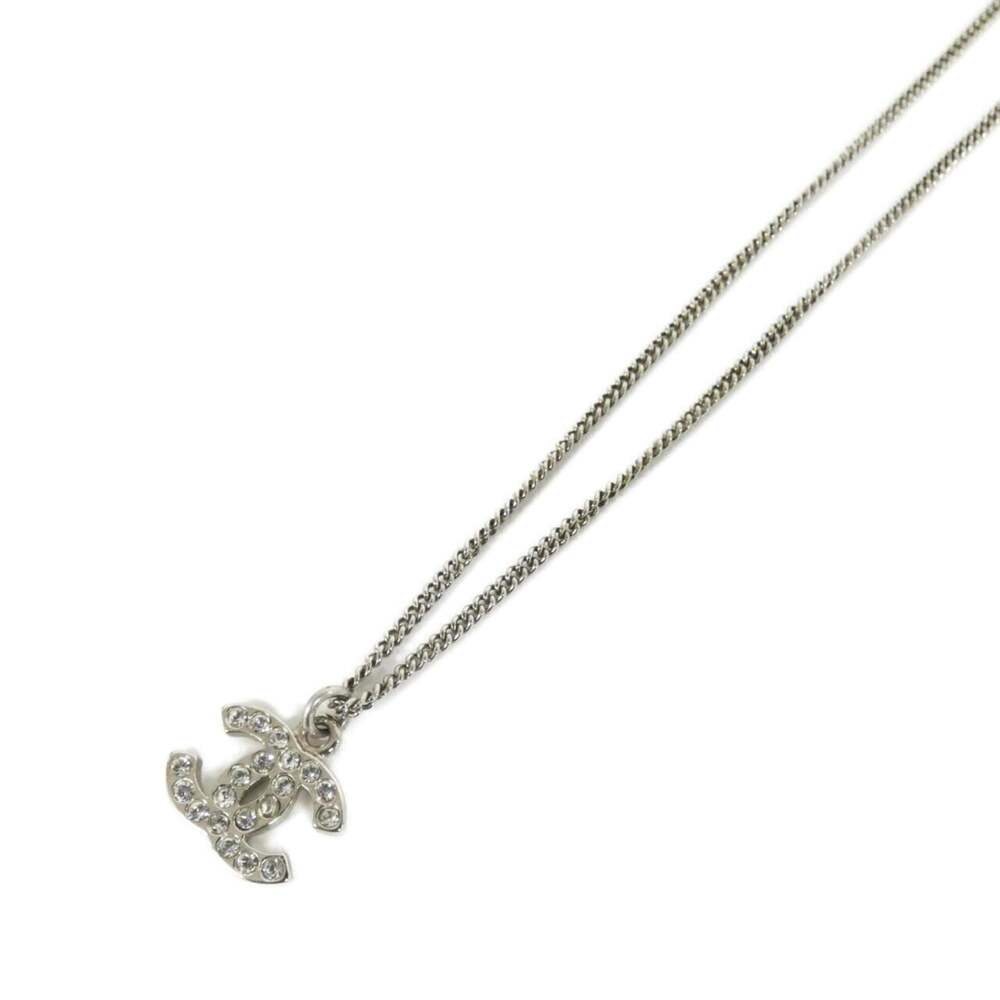 Chanel Pendant Necklace Metal And #246636C13B